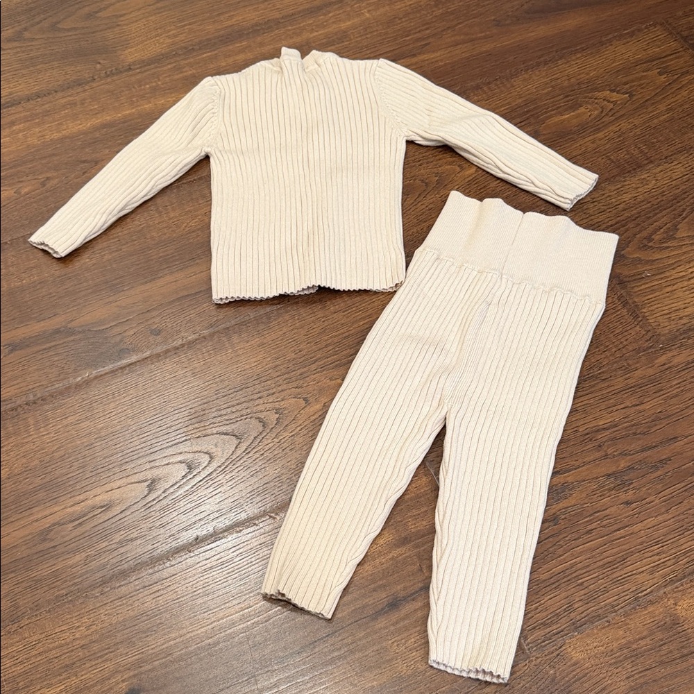 KNIT RIBBED MATCHING SET - Picture 2 of 3